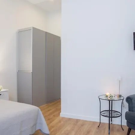 Gasthuis Stayinbonfim Suites *